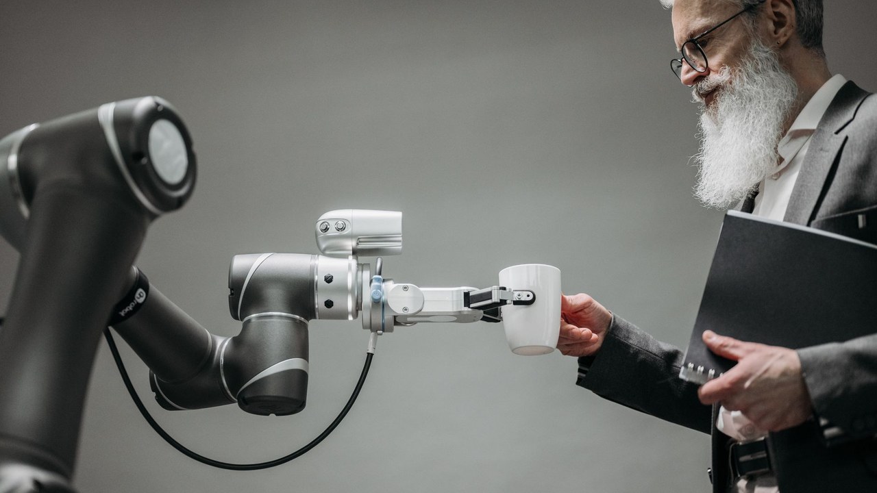 What Is an AI Native Business Model? innovation business